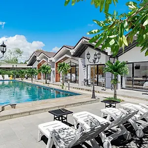 Sandy Clay 3* Sihanoukville