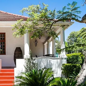 5 Camp Street & Self-catering Cape Town